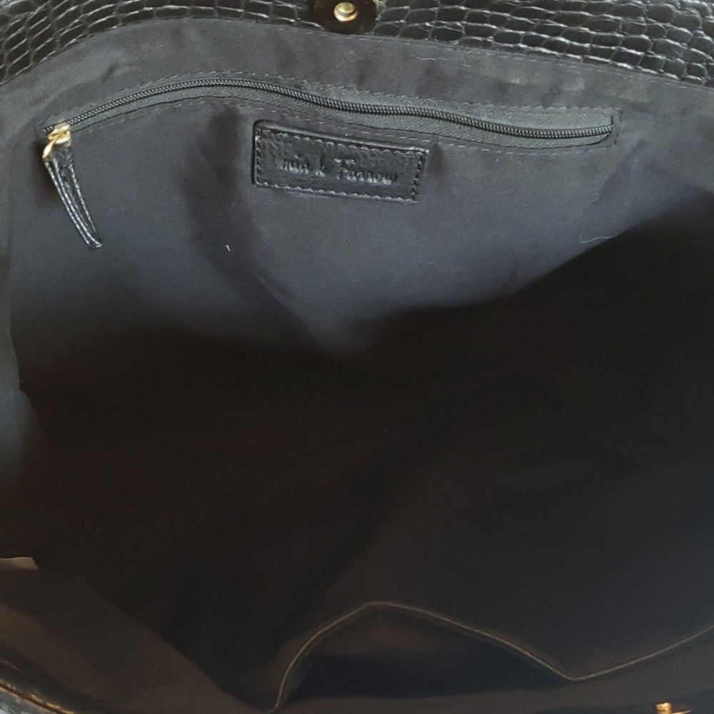 **SOLD**NWOT Mia K. Farrow Purse - Picture 4 of 4